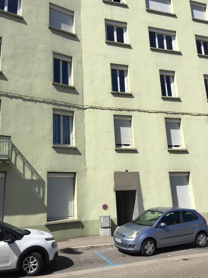 Апартаменты Immeuble La Doa Proche Chu Сен-Прьест-ан-Жаре Экстерьер фото